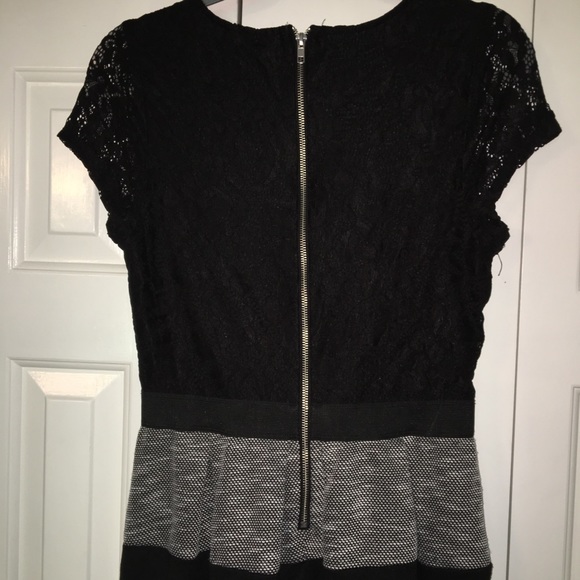 Black and Gray Lace Top Dress - Picture 3 of 4